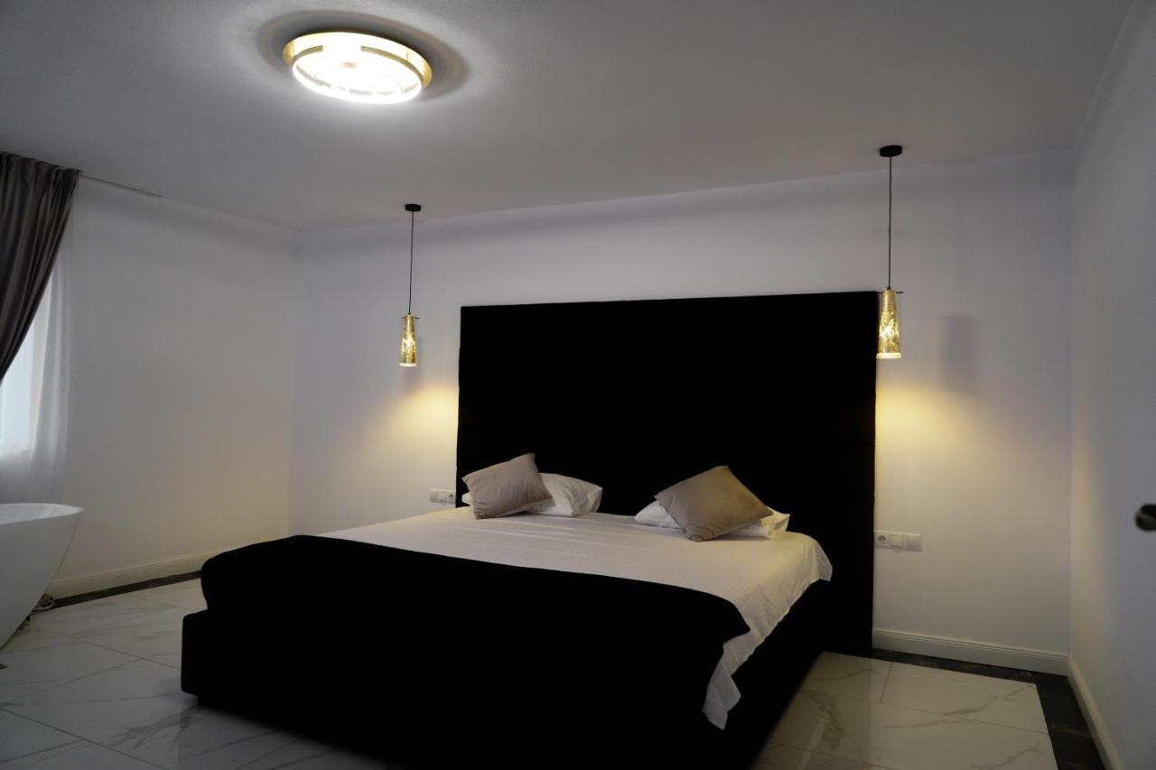 Green Garden Resort Cicirlau 외부 사진
