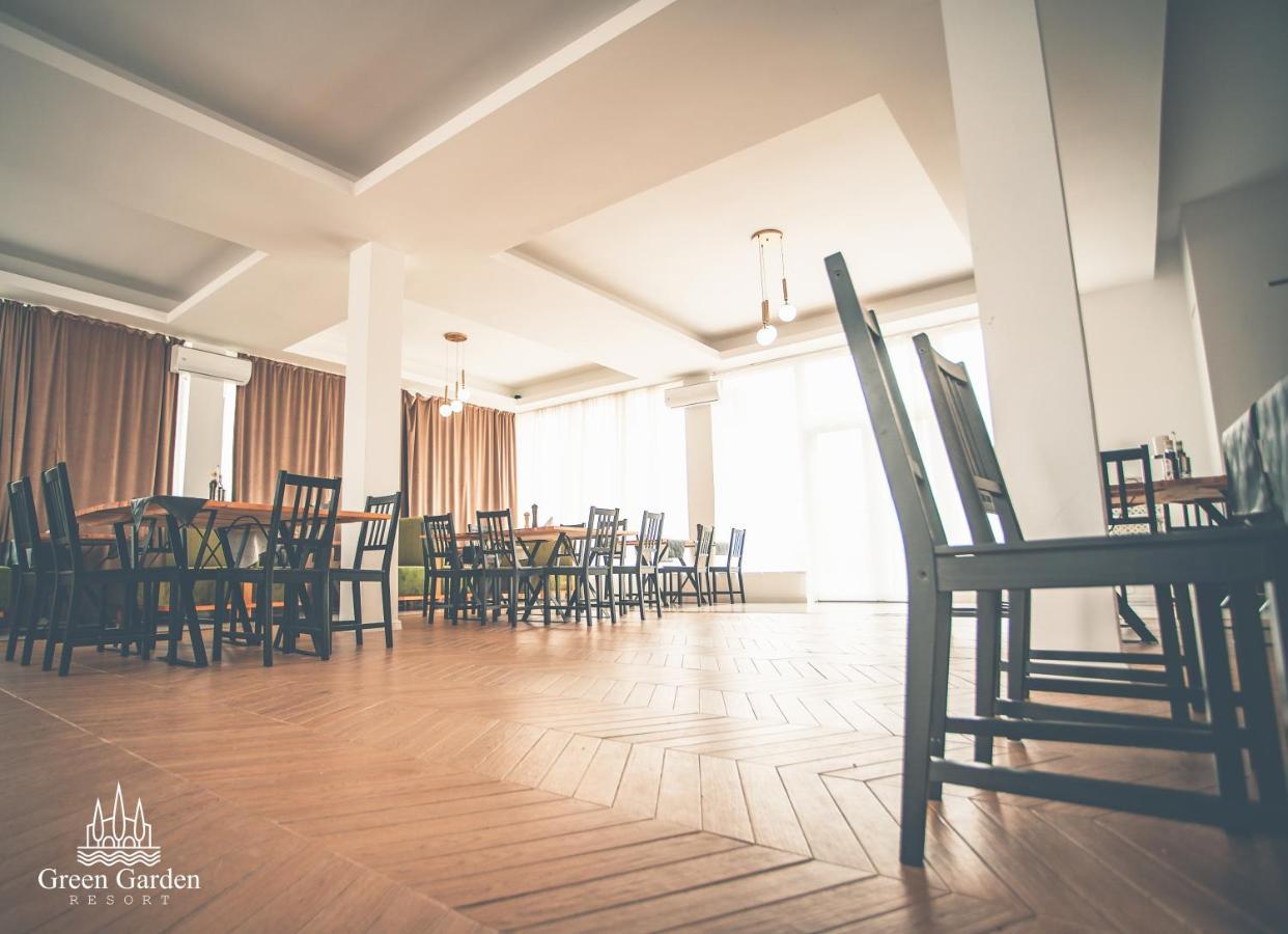 Green Garden Resort Cicirlau 외부 사진