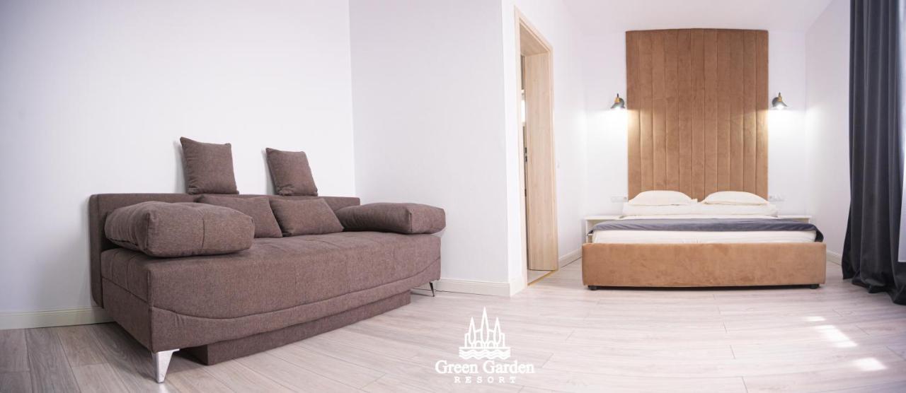 Green Garden Resort Cicirlau 외부 사진
