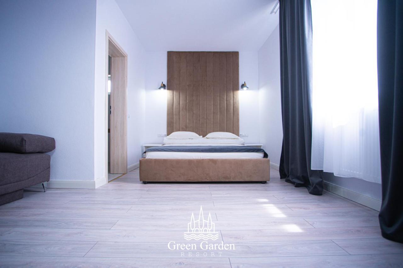 Green Garden Resort Cicirlau 외부 사진